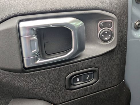 New 2026 Jeep Wrangler Unlimited Sahara image 11