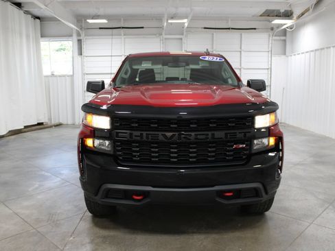 Used 2021 Chevrolet Silverado 1500 Custom Trail Boss AWD/4WD image 3