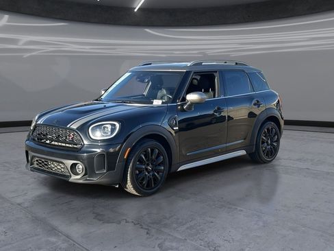 Used 2023 MINI Cooper Countryman S FWD image 3