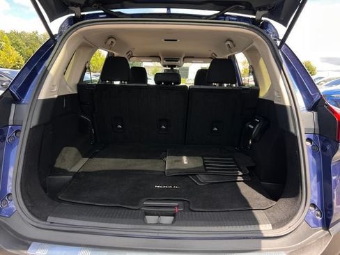 Used 2023 Nissan Rogue SV FWD image 26