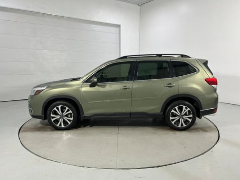 Used 2020 Subaru Forester Limited AWD/4WD image 22