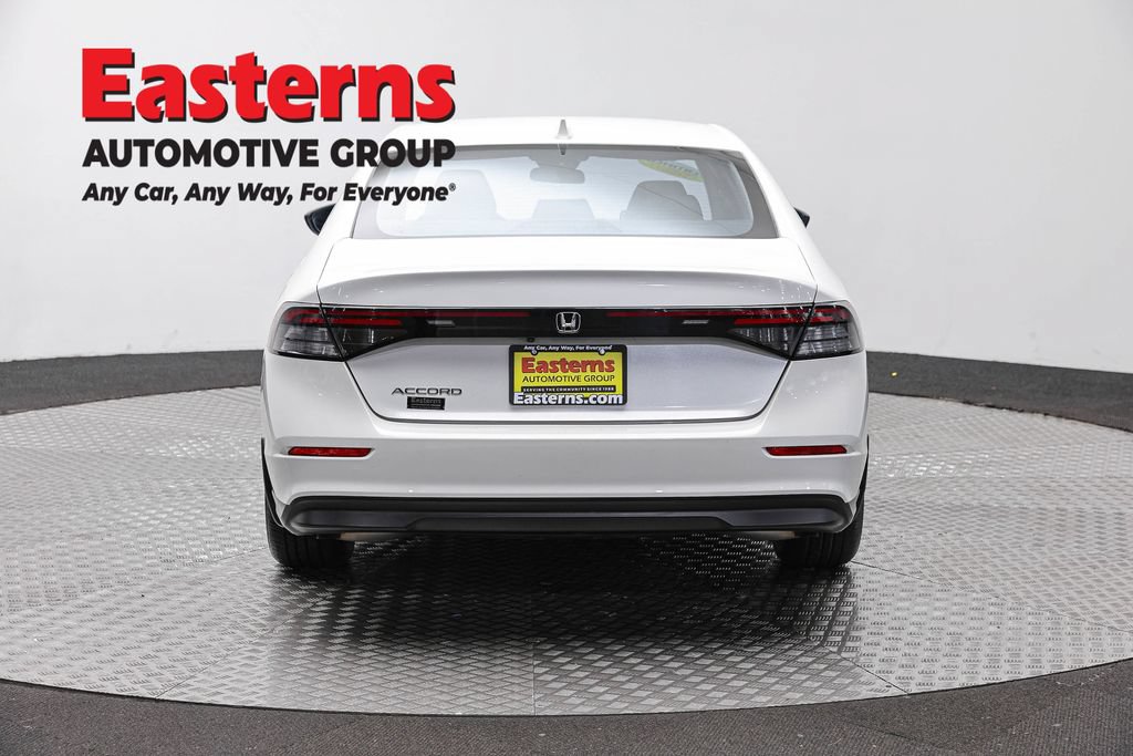 Used 2023 Honda Accord LX image 8