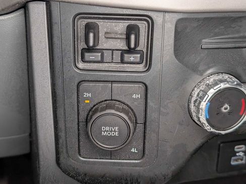 Used 2022 Ford F150 XLT w/ Equipment Group 302A High image 27