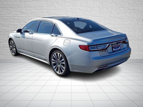 Used 2017 Lincoln Continental Reserve AWD/4WD image 6