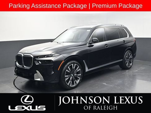 Used 2025 BMW X7 xDrive40i w/ Premium Package AWD/4WD image 1