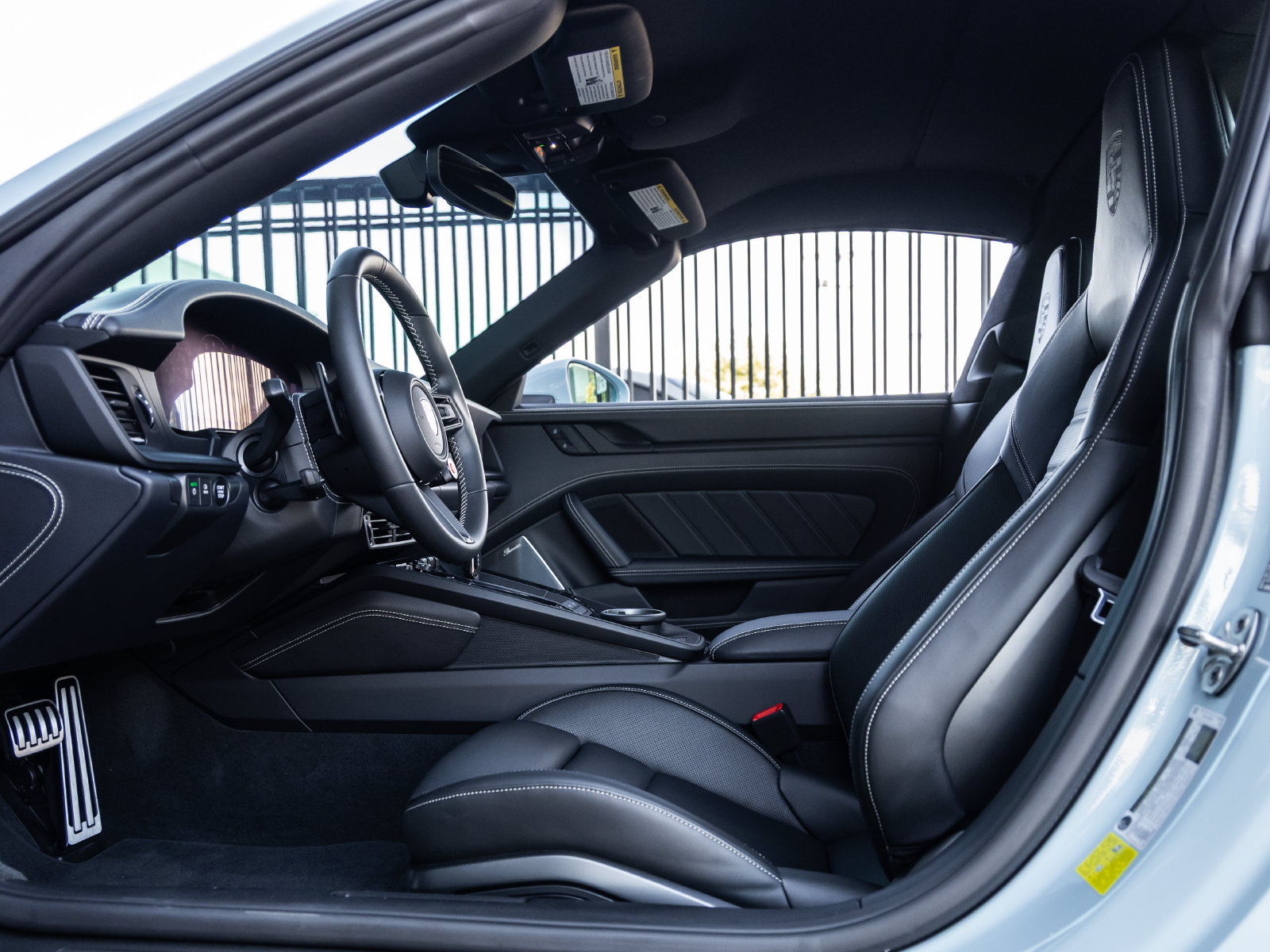 Certified 2026 Porsche 911 Targa 4 GTS AWD/4WD image 35