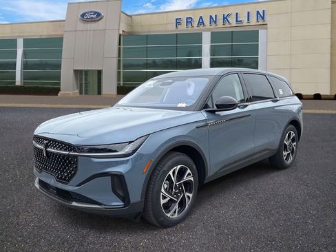 New 2026 Lincoln Nautilus Premier w/ Jet Appearance Package image 3