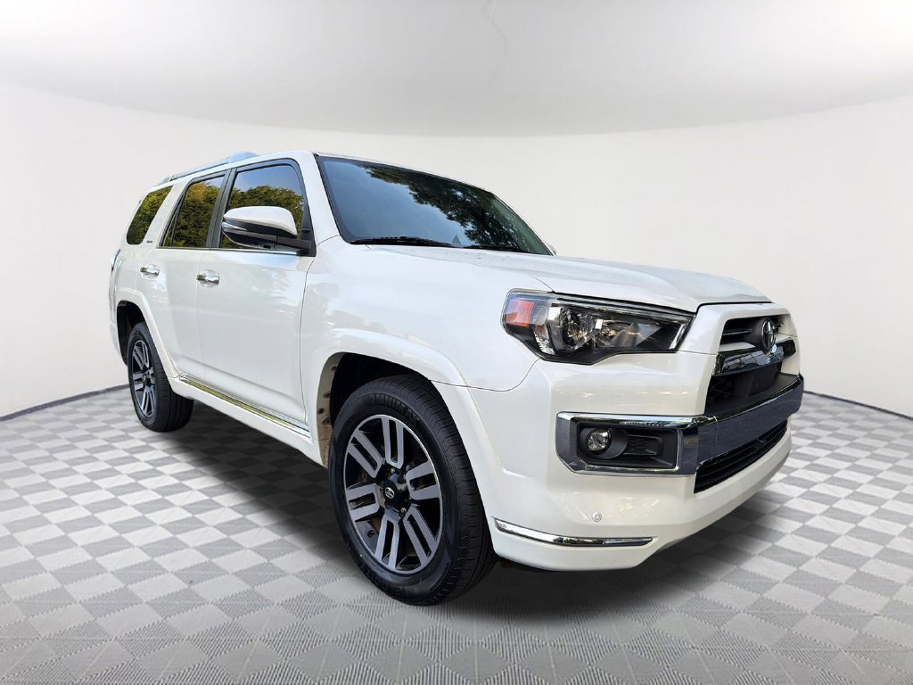 Used 2023 Toyota 4Runner Limited RWD image 3