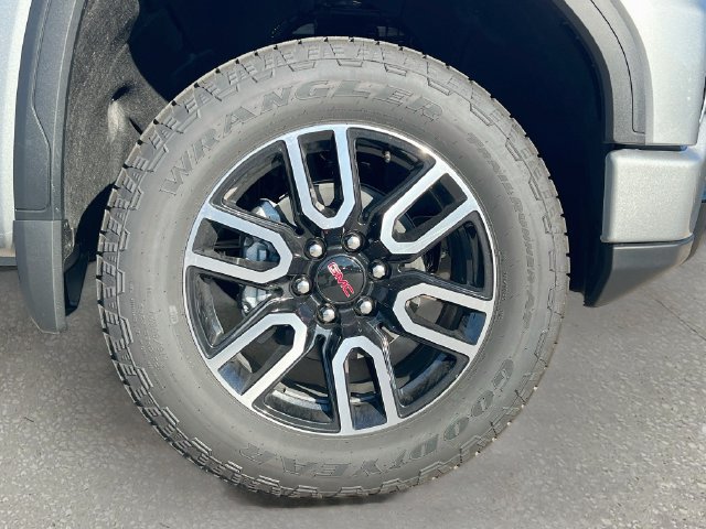 New 2026 GMC Sierra 1500 AT4 w/ AT4 Premium Package AWD/4WD image 19
