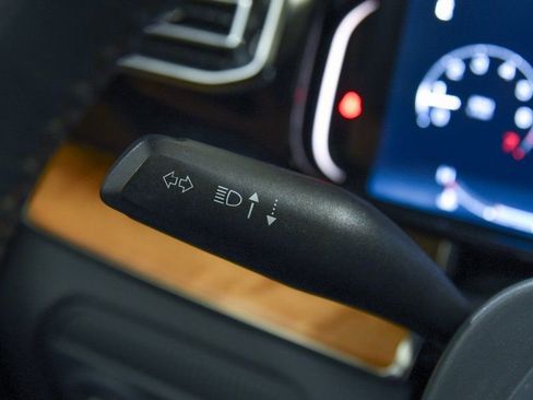 Used 2022 Jeep Grand Wagoneer Series II w/ Convenience Group III image 30