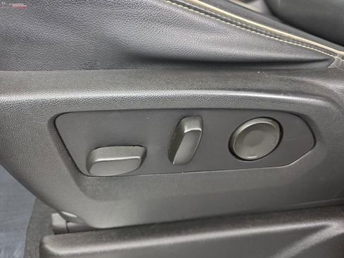 Used 2021 Chevrolet Tahoe Premier w/ Premium Package image 24