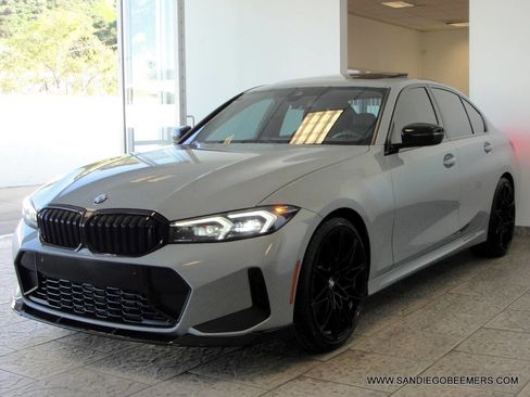 Used 2024 BMW 330i Sedan w/ M Sport Package image 60