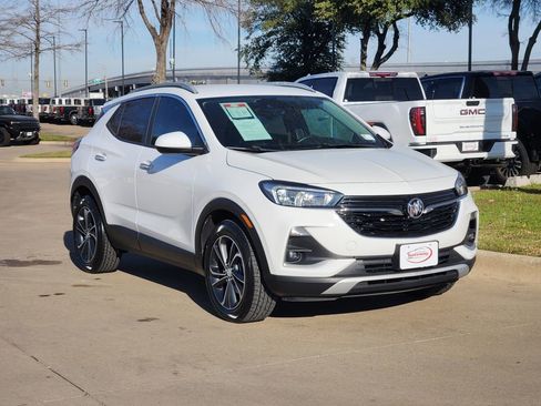 Used 2022 Buick Encore GX Select image 4