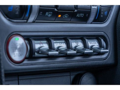 Used 2020 Ford Mustang Premium image 26