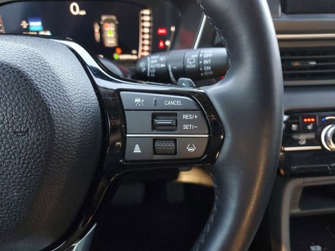 Used 2023 Honda Pilot Elite image 23