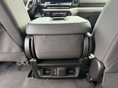 Used 2026 Chevrolet Silverado 1500 RST AWD/4WD image 18