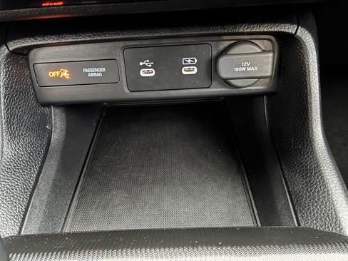 Used 2025 Honda Civic Sport image 29