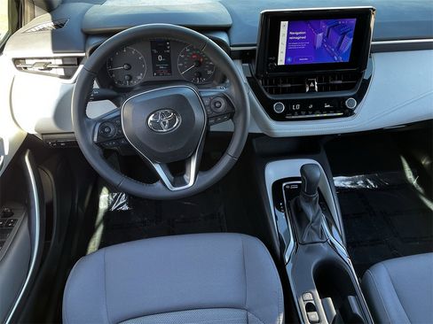 Used 2024 Toyota Corolla SE image 10
