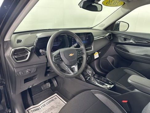New 2026 Chevrolet TrailBlazer LT w/ Convenience Package image 19