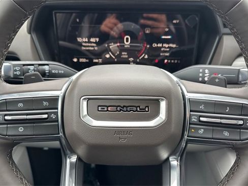 New 2026 GMC Terrain Denali w/ LPO, Floor Liner Package image 27