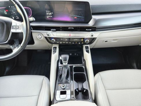 Used 2024 Kia Telluride S w/ S Sunroof Package image 14