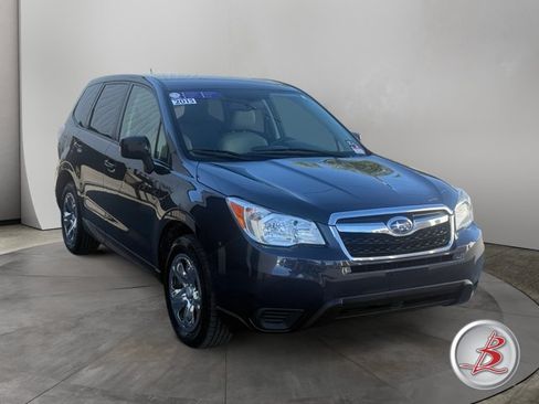 Used 2015 Subaru Forester 2.5i AWD/4WD image 1