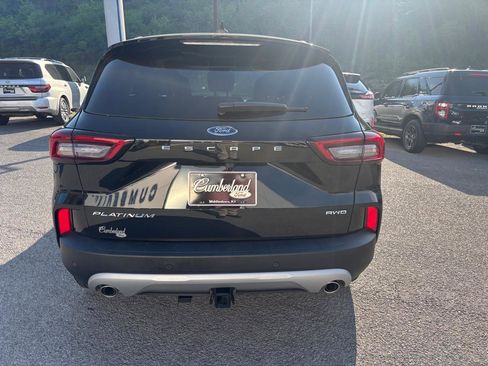 Used 2024 Ford Escape Platinum w/ Premium Technology Package image 3