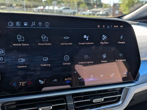 New 2026 Chevrolet Equinox EV LT AWD/4WD image 15