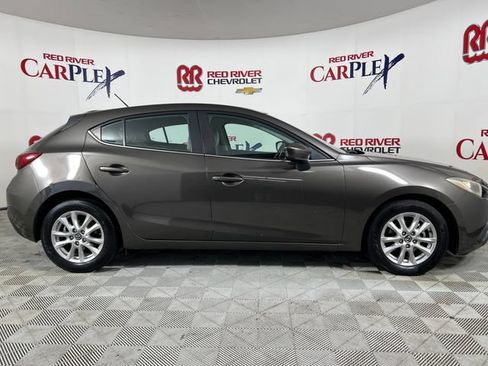 Used 2014 MAZDA MAZDA3 i Touring FWD image 9