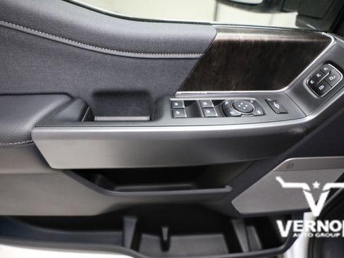 New 2026 Ford F250 Lariat image 18