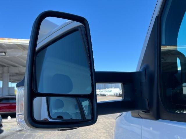 Used 2024 Mercedes-Benz Sprinter 3500 image 39