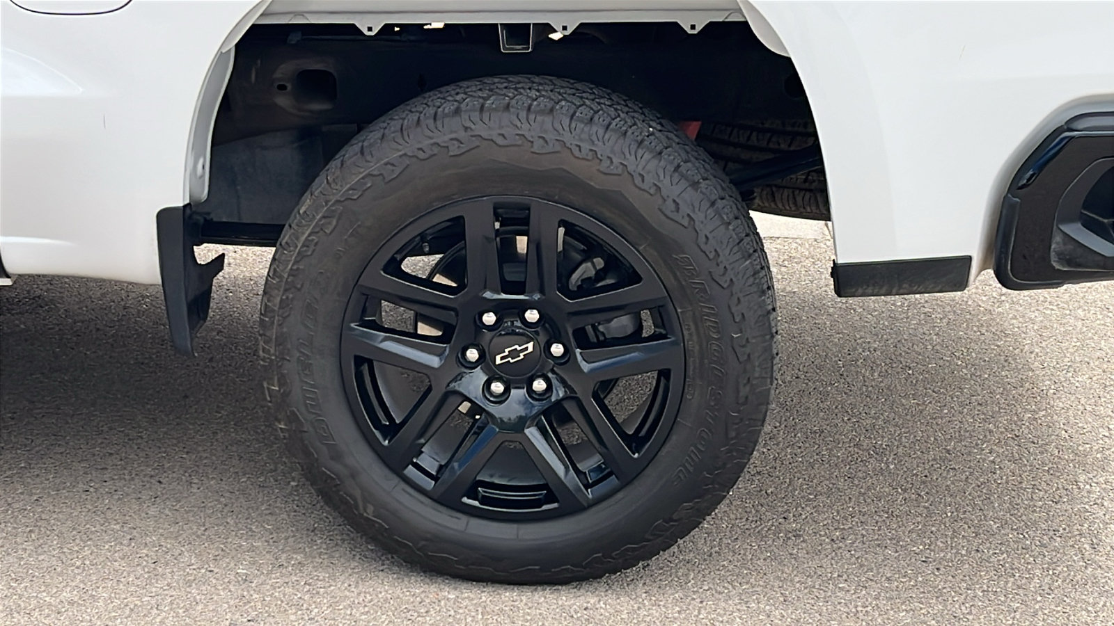 Certified 2026 Chevrolet Silverado 1500 Custom Trail Boss AWD/4WD image 5