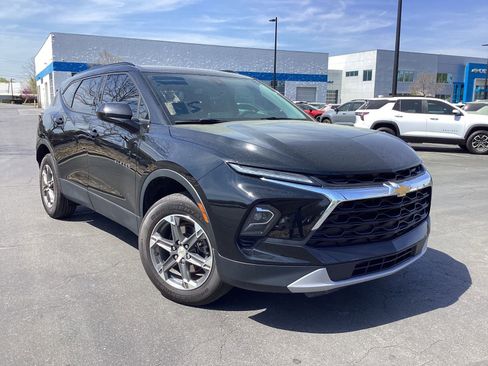 Used 2024 Chevrolet Blazer LT w/ Convenience Package image 1