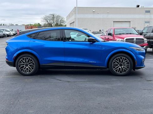New 2026 Ford Mustang Mach-E Premium w/ Technology Package AWD/4WD image 39