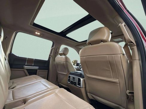 Used 2017 Ford F150 Lariat w/ Equipment Group 502A Luxury image 21