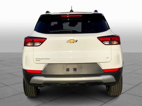 Used 2025 Chevrolet TrailBlazer LT image 4