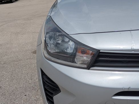 Certified 2021 Kia Rio S FWD image 13