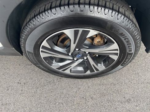 Used 2024 Subaru Crosstrek 2.0i Premium image 38