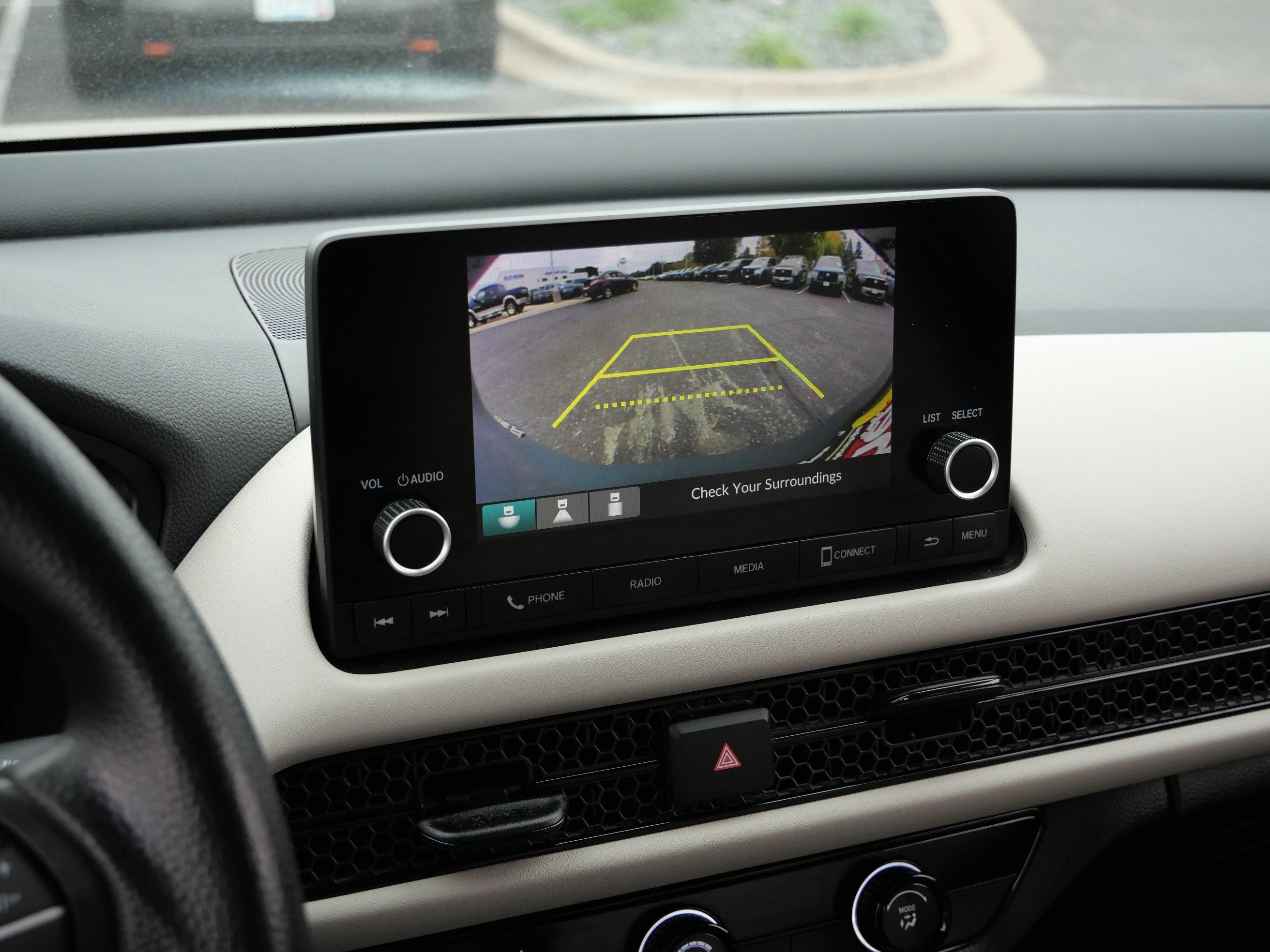 Used 2024 Honda HR-V LX image 30