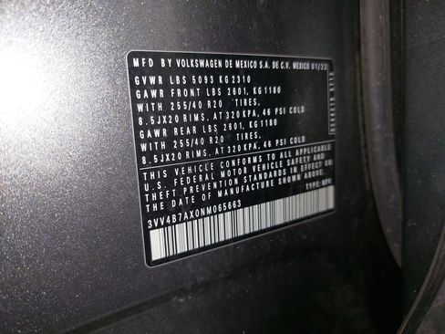 Used 2022 Volkswagen Tiguan SEL R-Line image 37