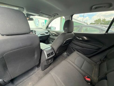 Used 2022 GMC Terrain SLE FWD image 12