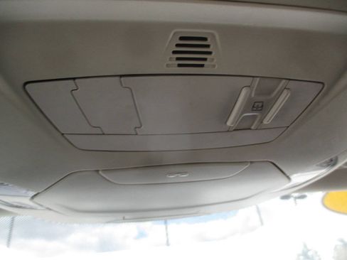 Used 2018 Ford Focus SEL FWD image 26