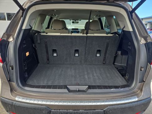 Used 2021 Subaru Ascent Premium w/ Convenience Package image 29