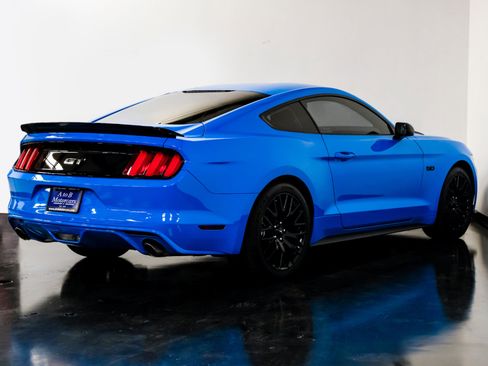 Used 2017 Ford Mustang GT image 11