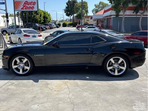 Used 2013 Chevrolet Camaro SS RWD image 4