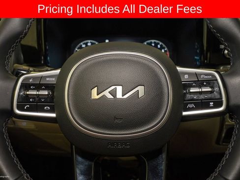 Certified 2023 Kia Sorento SX AWD/4WD image 20