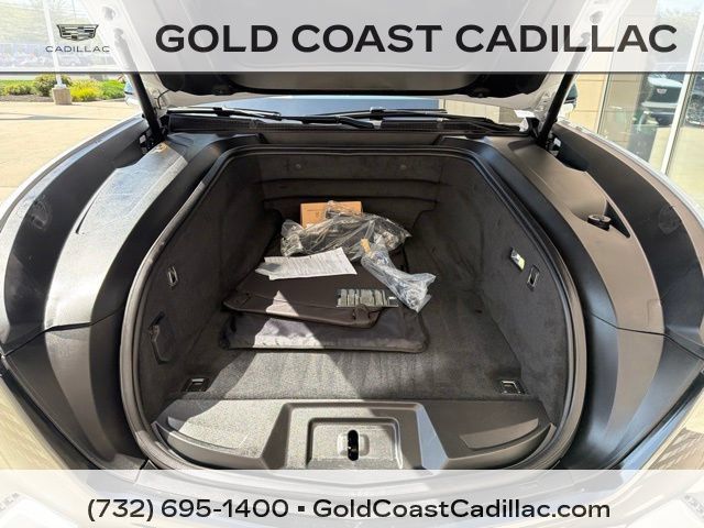 Used 2026 Cadillac Escalade IQL Sport 1 w/ LPO, ONYX Package AWD/4WD image 7