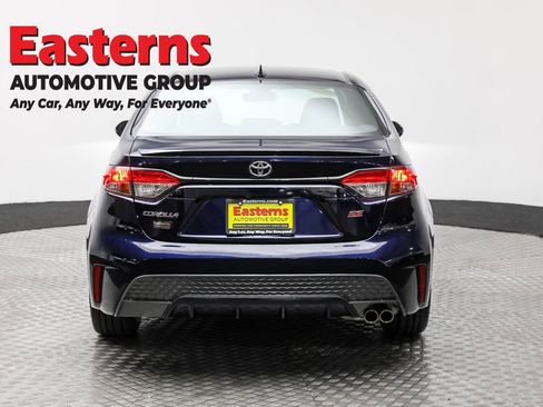 Used 2020 Toyota Corolla SE image 6