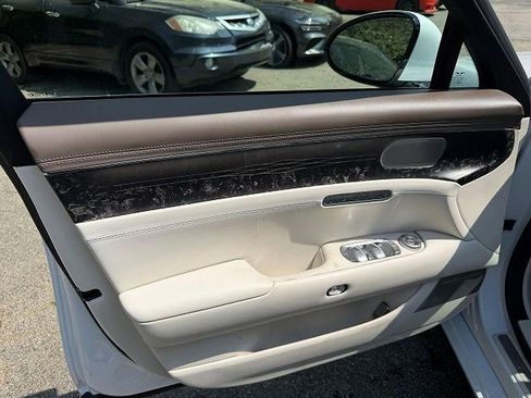 Used 2025 Genesis G90 3.5T image 6