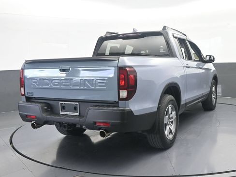 Used 2024 Honda Ridgeline Sport image 5